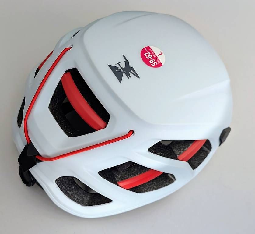 Caschi: Helm zum Klettern, Bergsteigen oder Skitouren – Nuovo (secondo la descrizione) da Chur venduto da himmel-blau 2