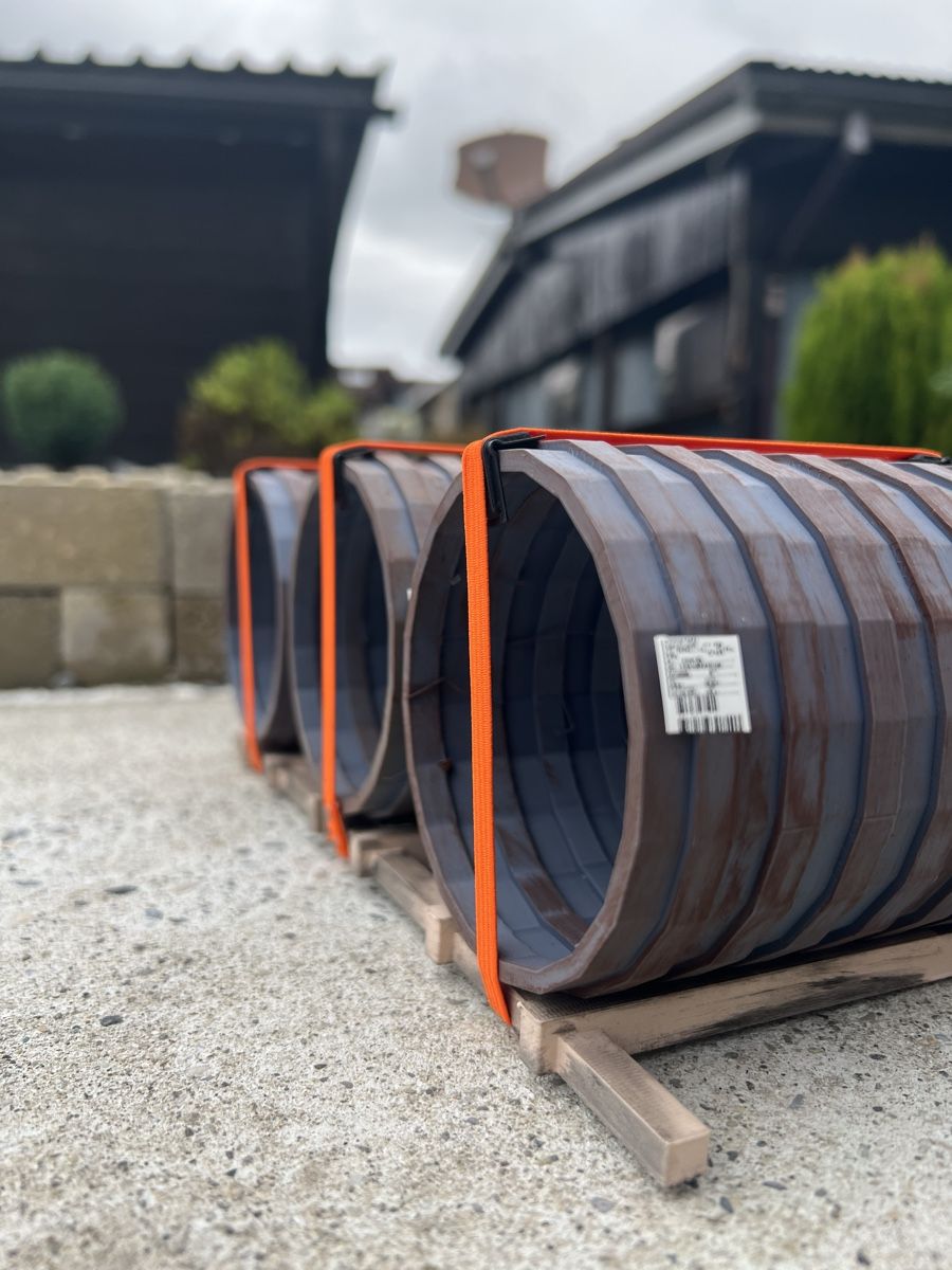Modellismo RC: 1:14 Rollen auf Holzbalken – Nuovo e nell'imballaggio originale da Altdorf UR venduto da modellbau-widmer