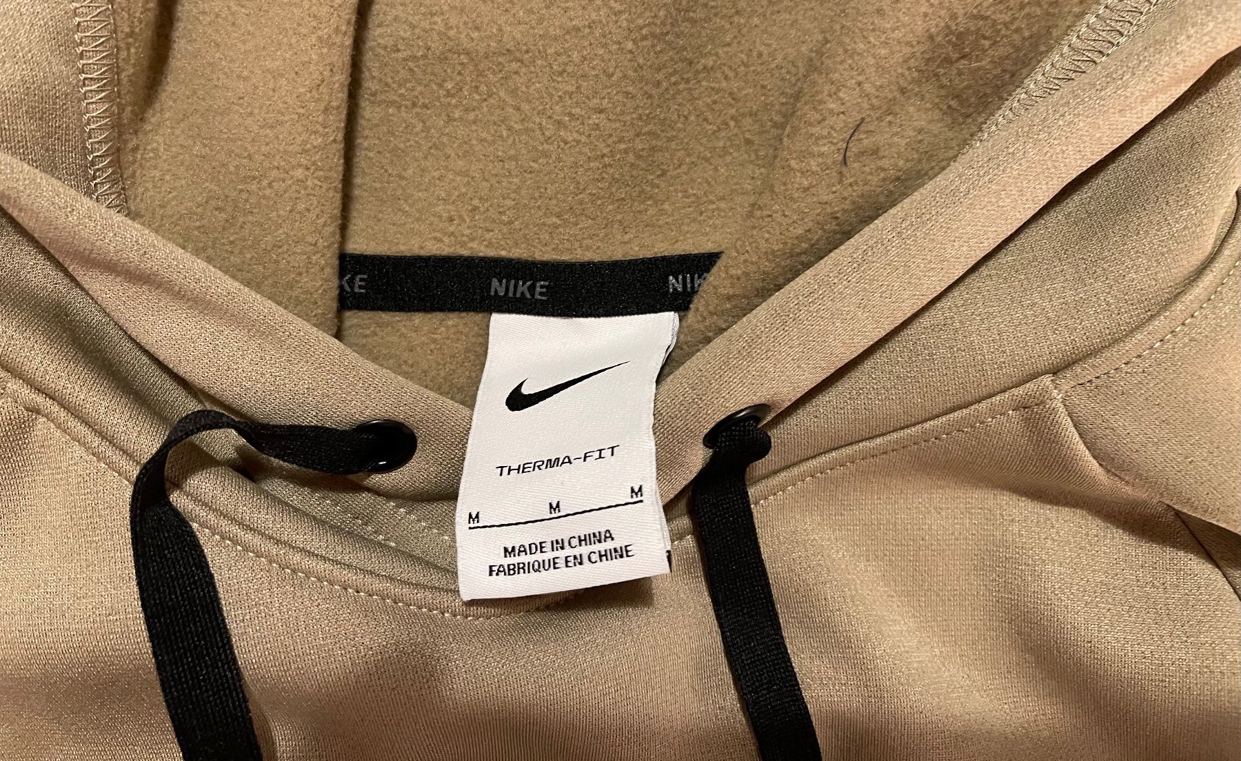 Nike Maglioni & Felpe: Nike Pullover Sport – Usato da Pfäffikon ZH venduto da Oncidium01 4