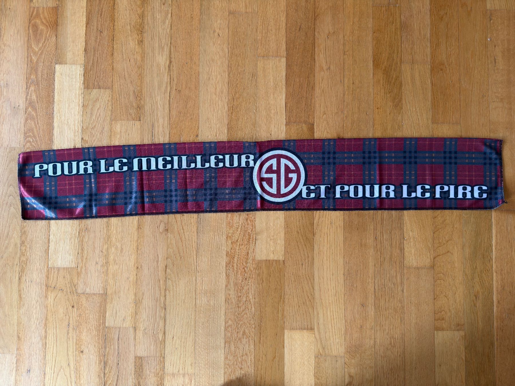 Foulard & Sciarpe: SFC Servette FC Echarpe Schal – Nuovo (secondo la descrizione) da Winterthur venduto da GinaMila 1