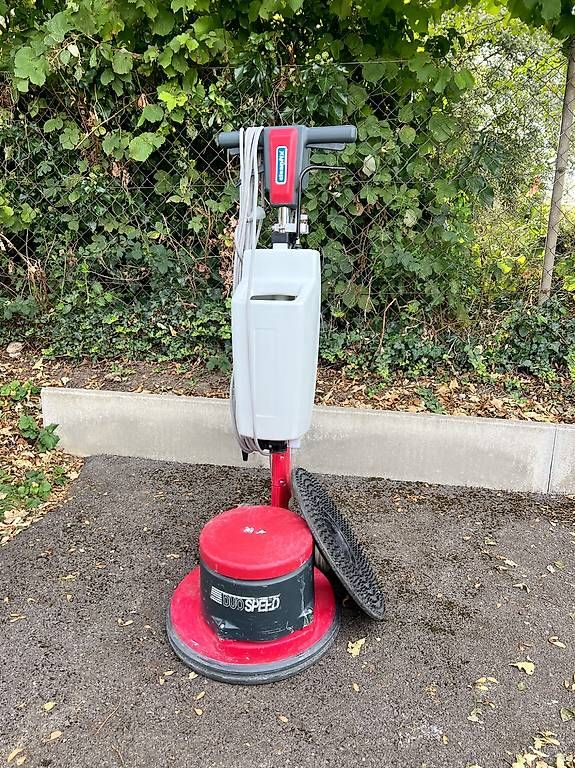 Cleanfix Tutte le macchine: Cleanfix duoo Speed ( wetrok taski  numatic nilfisk) – Usato da Birr venduto da Numer-01