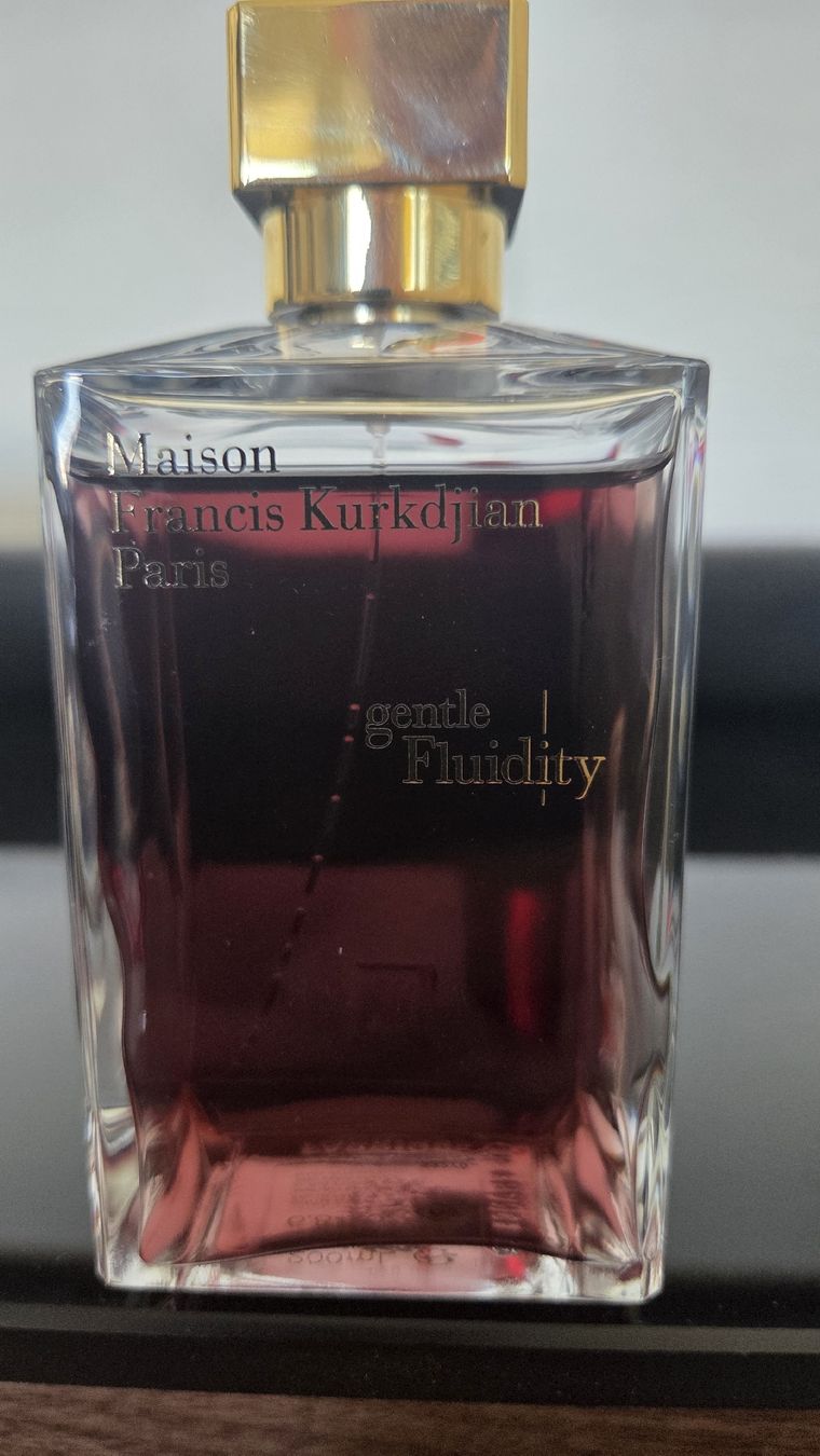 Kurkdjian Parfums & Eau de Toilette: MFK Gentle Fluigity Gold 200 ml – D'occasion à Glattpark(Opfikon) par Luxury_Beauty_ZH