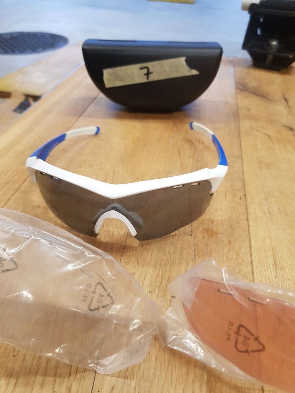 Uvex Brillen & Gläser: Uvex Sportbrille, neu – Neu und originalverpackt aus Mettmenstetten von humoer