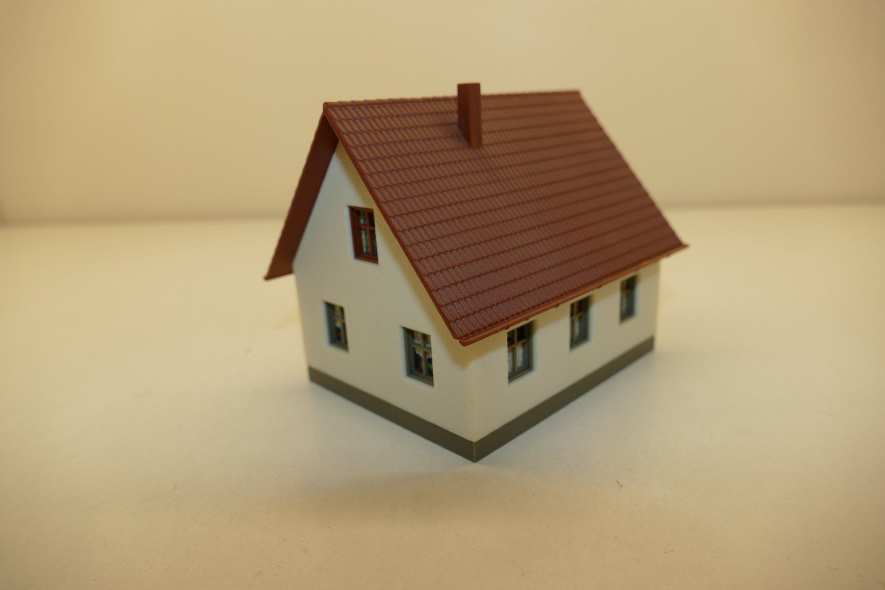 Faller Modelleisenbahnen: Faller H0: Einfamilienhaus – Gebraucht aus Niederhasli von rail-duerst 2