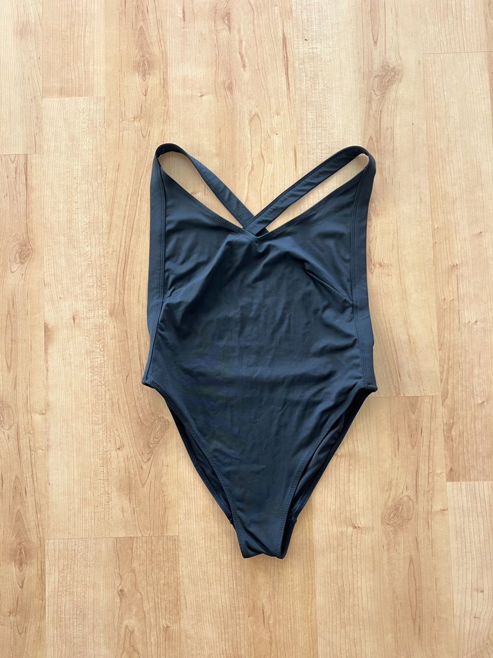Badekleider & Bikinis: schwarzer H&M Badeanzug, Size 36 – Gebraucht aus Muri b. Bern von SigridW