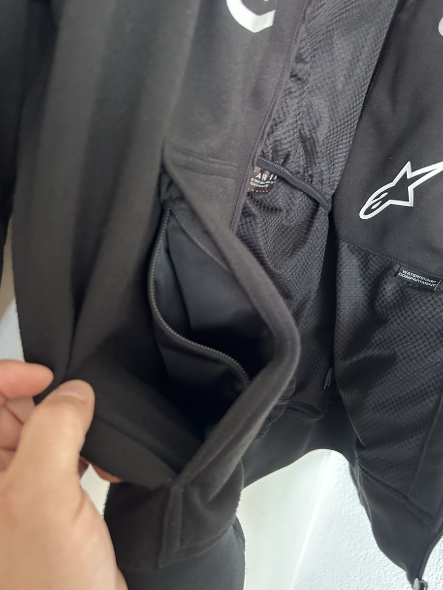 Alpinestars Giacche: Alpinestars Motorradjacke – Usato da Lyss venduto da Rapha1898 3
