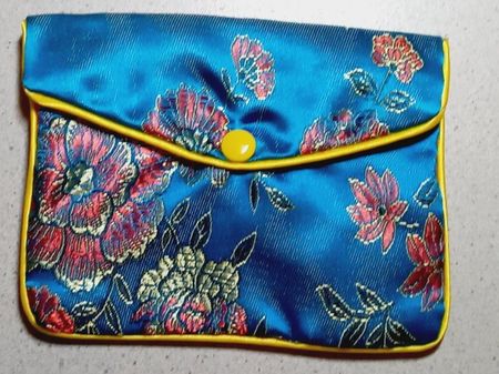 China Seiden Schmuck Tasche 12x10cm
