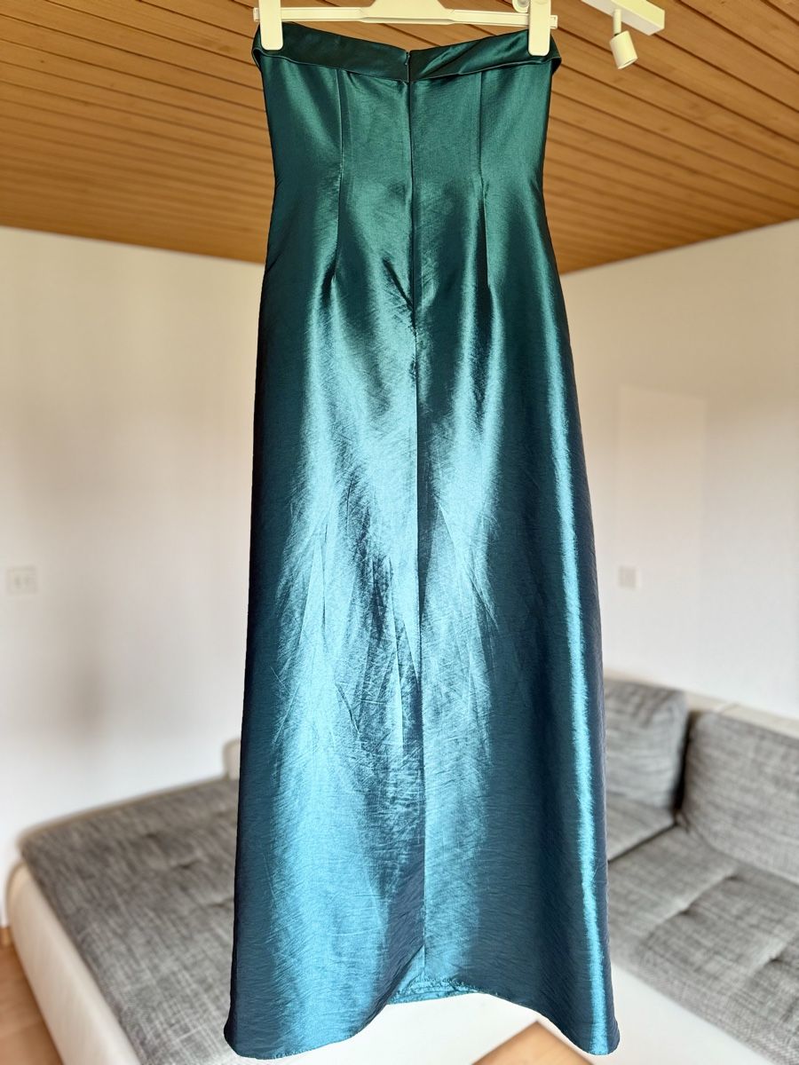 Vestiti: Kleid Magic Nights Gr. 36-38 – Usato da Gommiswald venduto da Aloha.Spirit 4