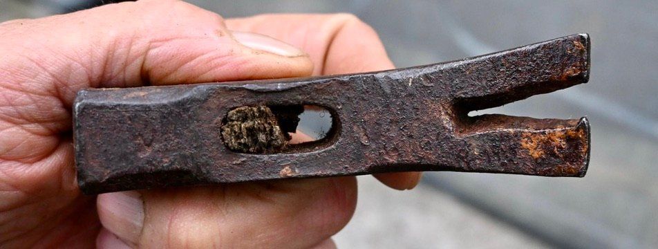 Tutti gli attrezzi: antiker geschmiedeter Schusterhammer Kopf punziert – Usato da Pfaffhausen venduto da mono_rec 4