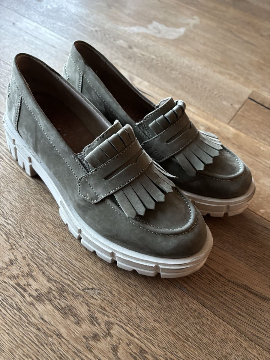 Damenschuhe: CAPRICE Gr 40 – Gebraucht aus Steffisburg von Bird304