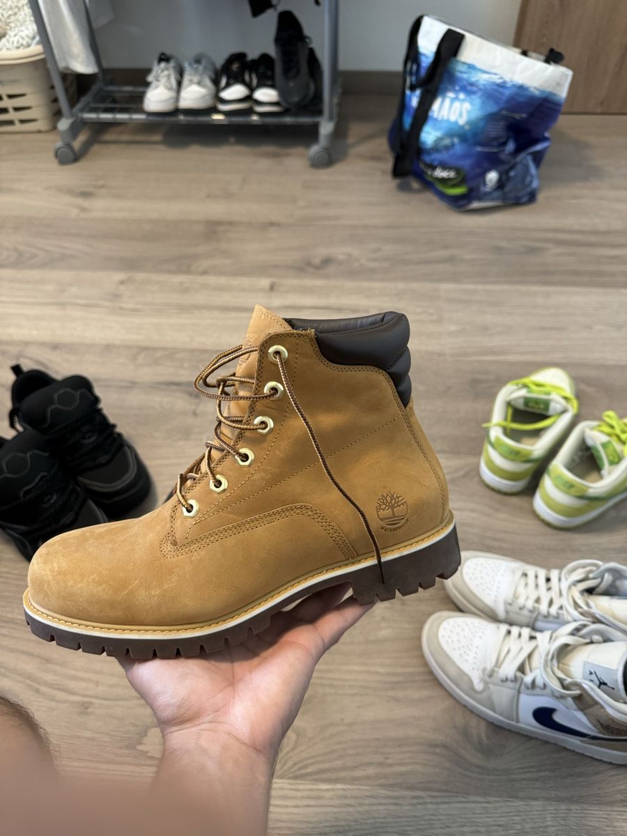 Timberland Scarpe da uomo: Timberland boots – Nuovo (secondo la descrizione) da Estavayer-Gibloux venduto da GRocha2103 1