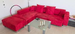 Gut erhaltenes Veloursledersofa  286 x 195 cm abzugeben