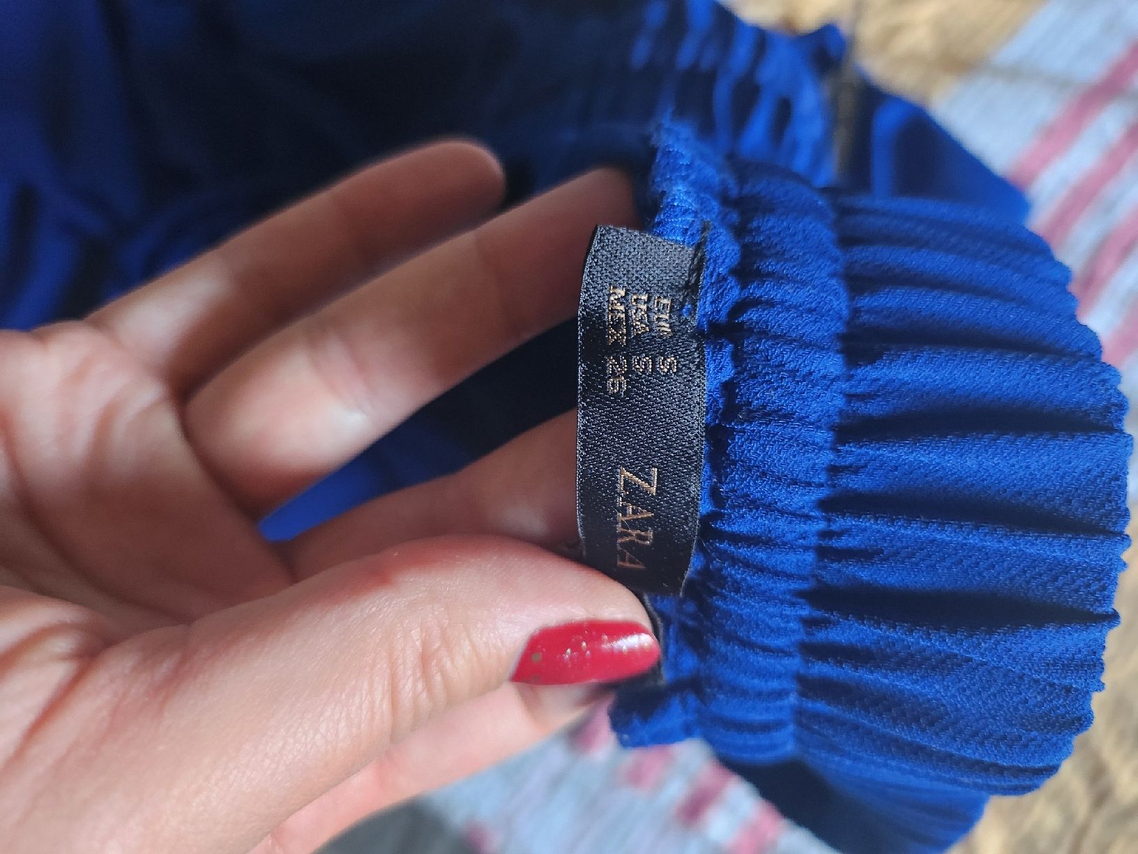 Zara Jupes: long skirt – D'occasion à Schlieren par wik_69lh 2