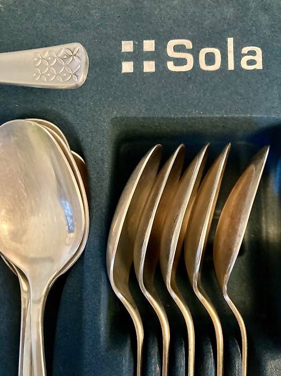 Sola Set di posate: Silberbesteck 41 Teile von Sola Schweiz – Usato da Luzern venduto da and_2hbf 2