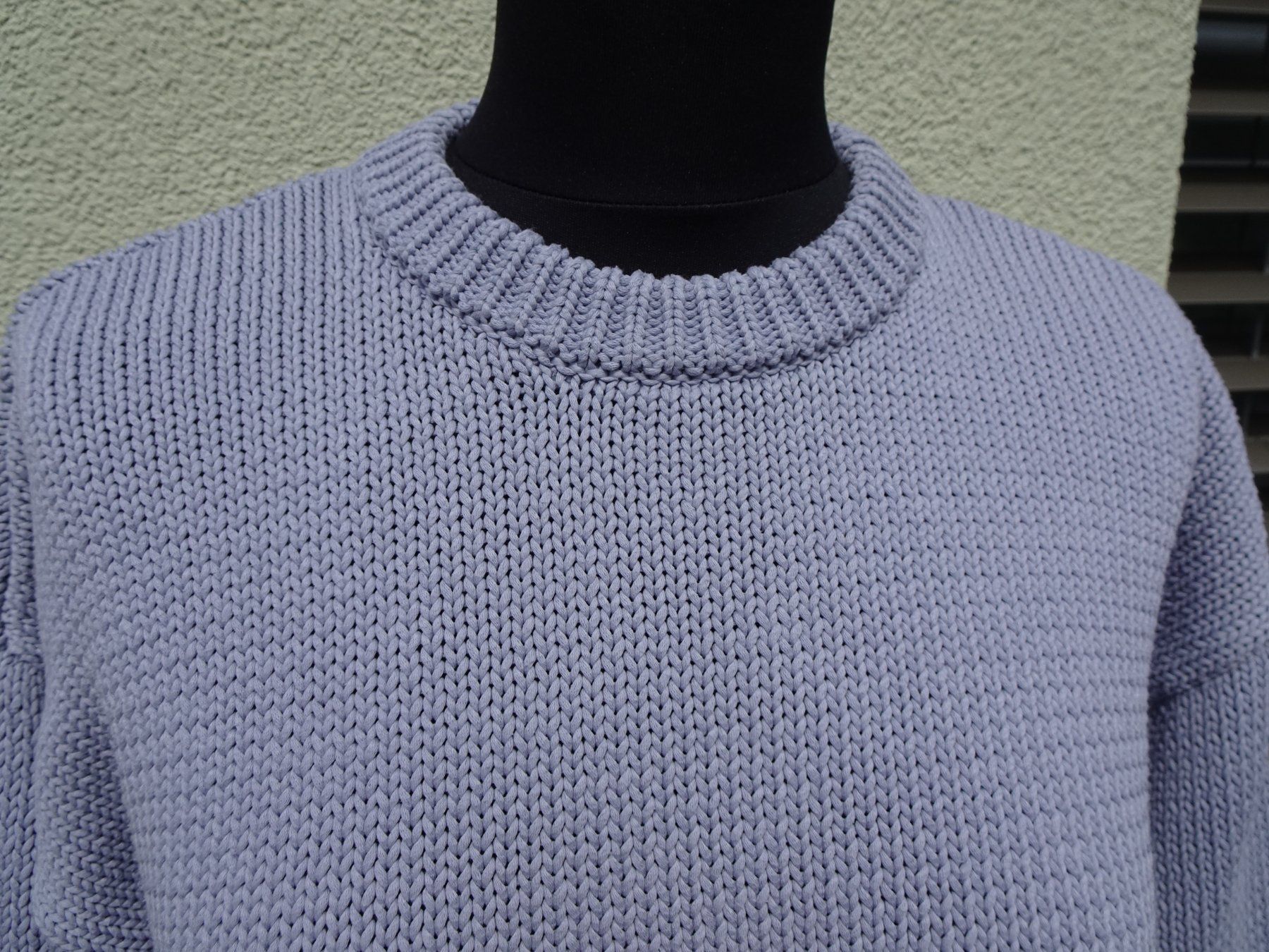 Esprit Pulls & Sweat-shirts: Esprit Strickpullover blau dick kurz weite ärmel Gr S – D'occasion à Winterthur par blumeblau77 4