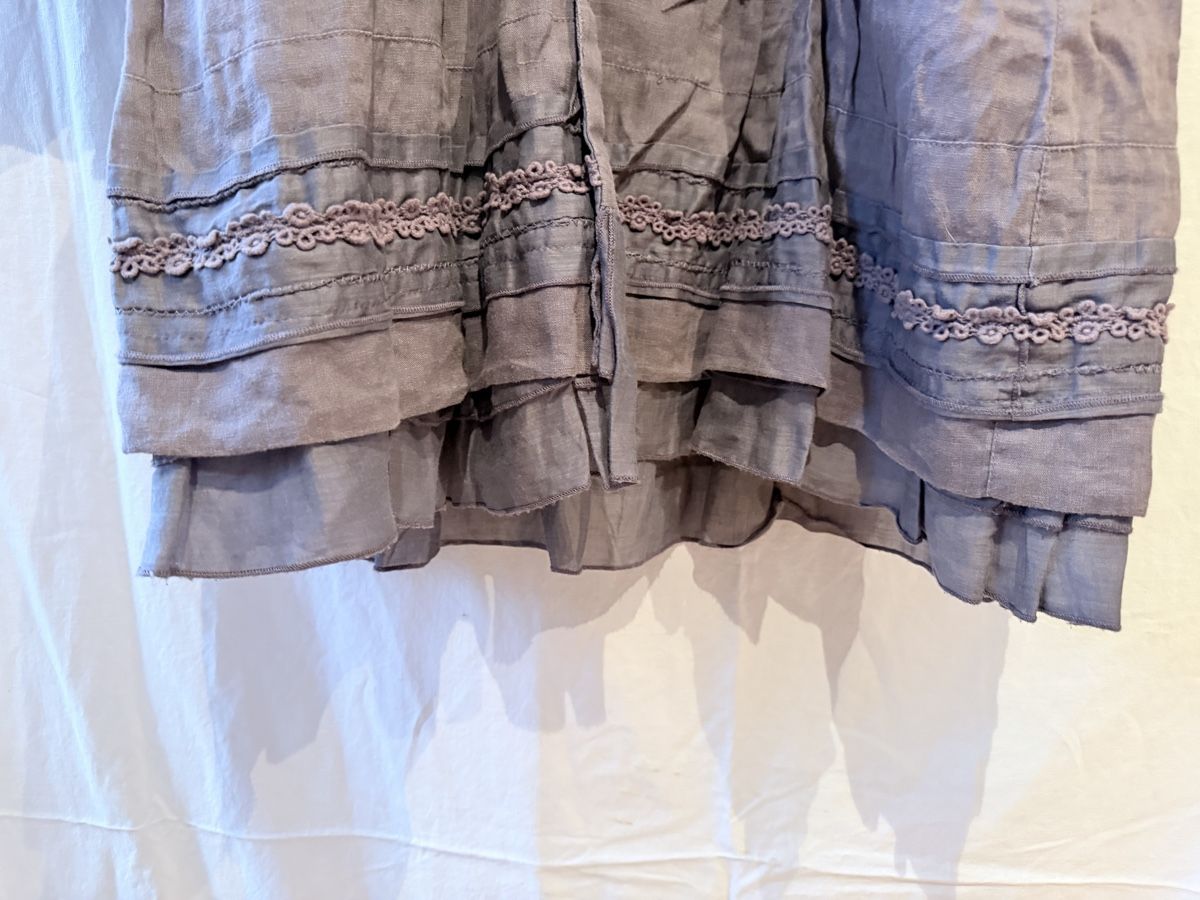 Nile Vestes: NILE – D'occasion à Urnäsch par _._naomi_._ 5