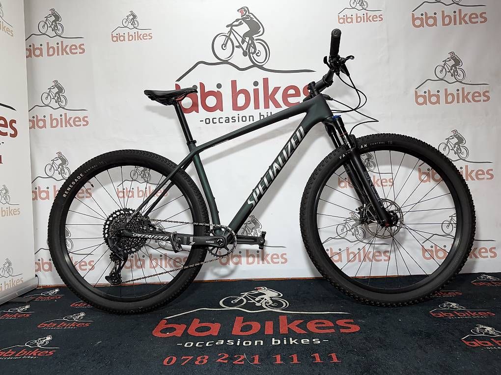 Specialized Velos: CARBON! NEUWERTIG! Specialized Epic HT Comp, – Gebraucht aus Grafstal von Bibi-Bikes
