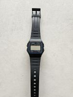 Montre casio noir