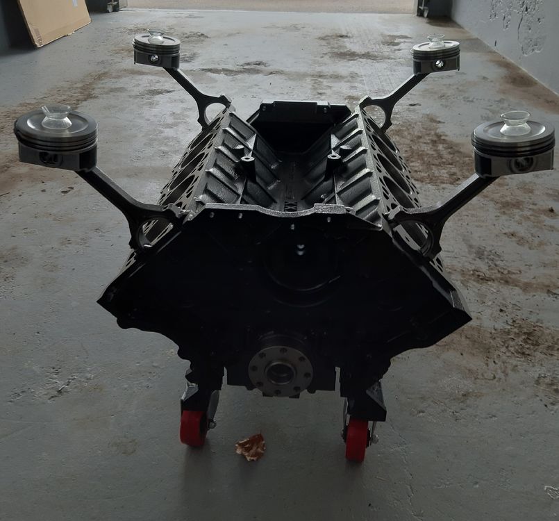 Bloc Moteur V8 BMW Pour Projet Déco Table Basse - Vendu Pour Pièces/projet, Non Fonctionnel