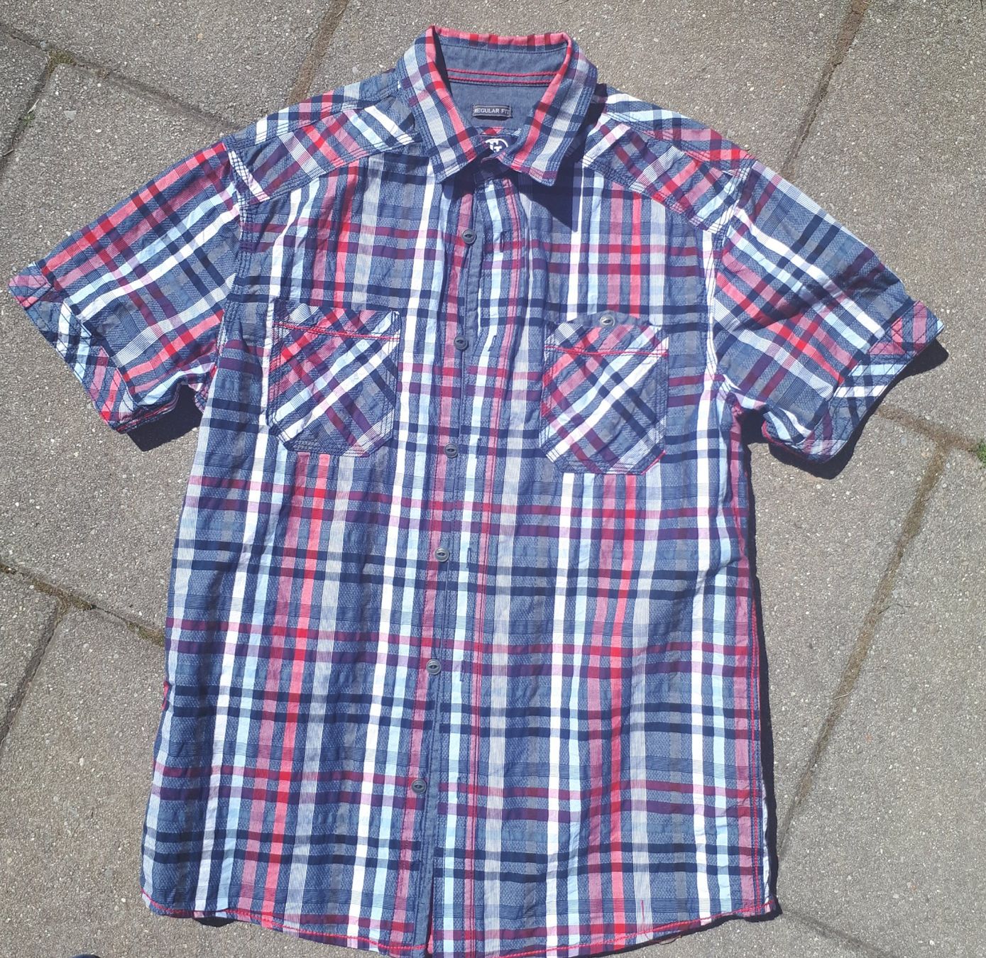 Camicie, T-shirt & Polo: Hemden kurzarm 5er Pack Gr. M – Usato da Küssnacht am Rigi venduto da AutoVilla 7