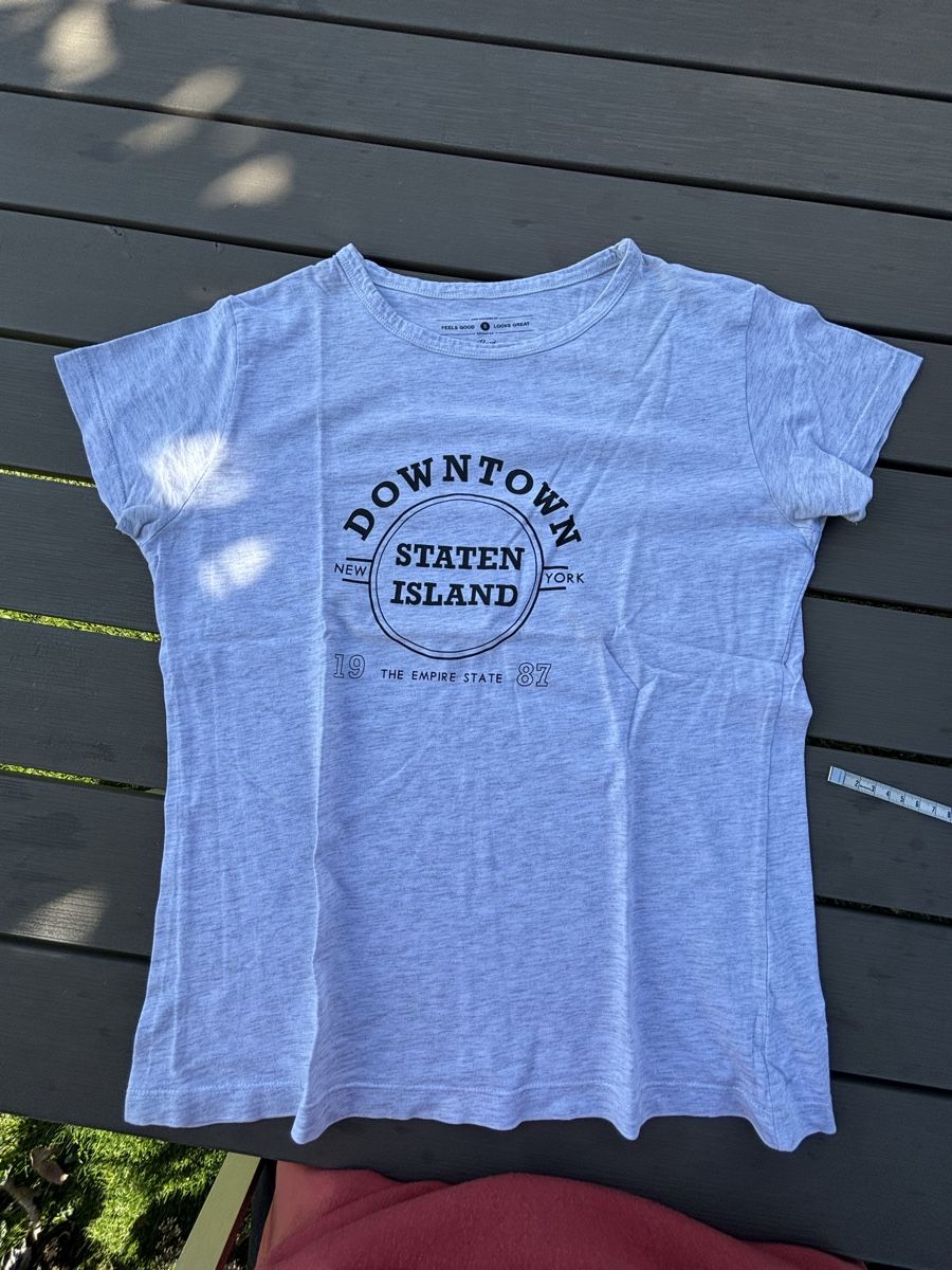 T-shirts: Tshirt grau S – D'occasion à Kesswil par Branca-01 6