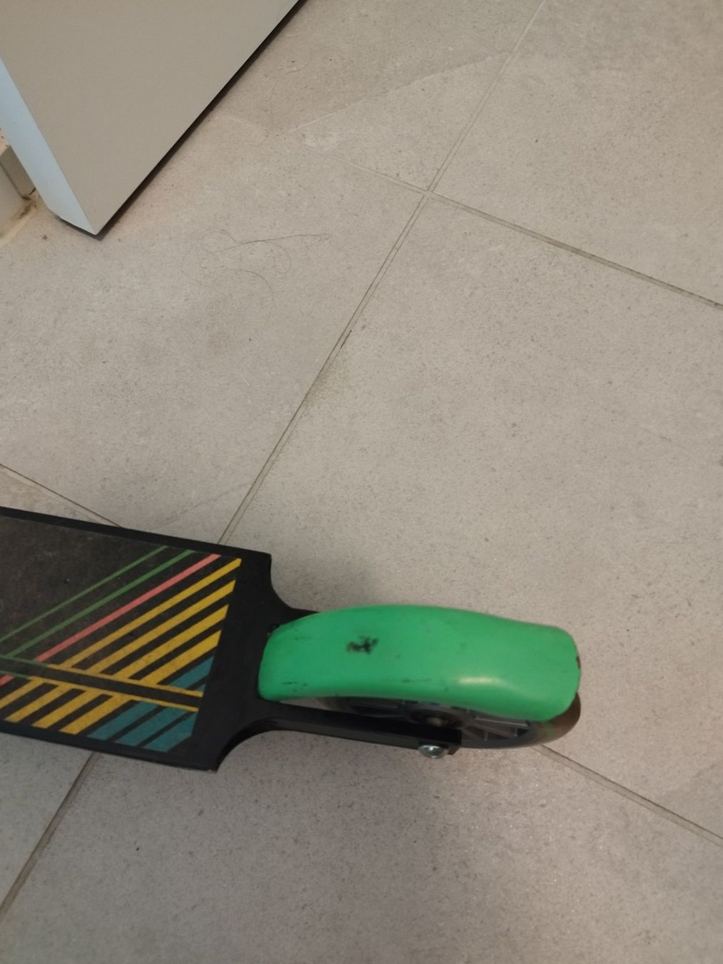 Kickboard: Monopattino Muuwmi nero verde usato – Usato da untersiggenthal venduto da sil_j5sy 4