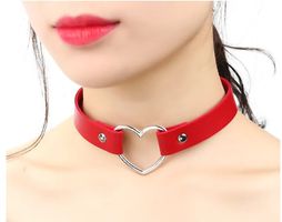 NEUES rotes Halsband mit silberfarbigem Herz - 223132