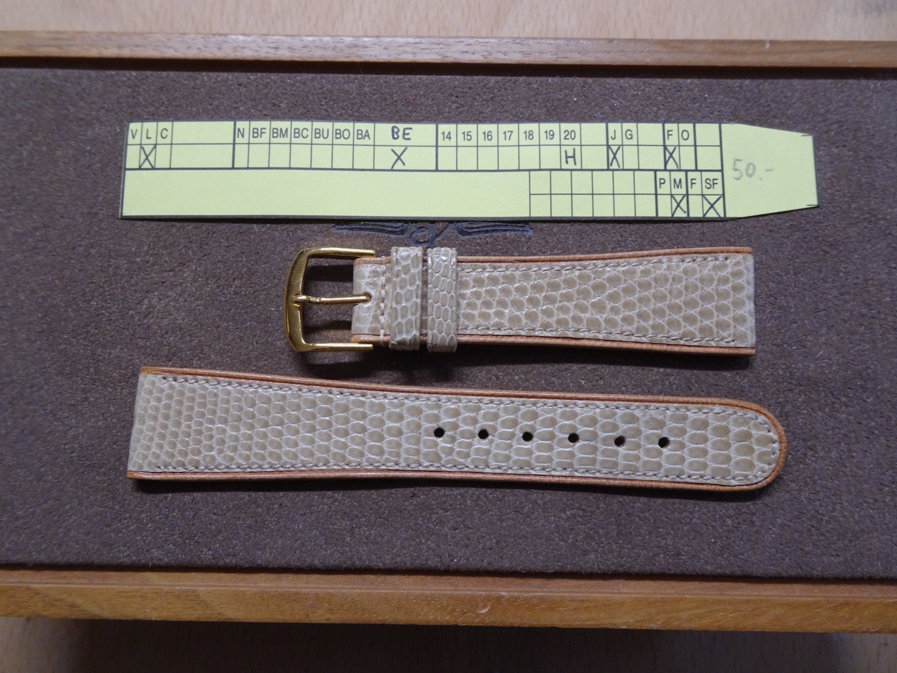 Bracelets: Uhrenband – Neuf (Voir description) à Winterthur par Sintoras01