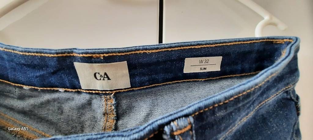Jeans: ***C&A*** Jeansshorts Gr 32 – Usato da Wädenswil venduto da H2H_Secondhandshop 2