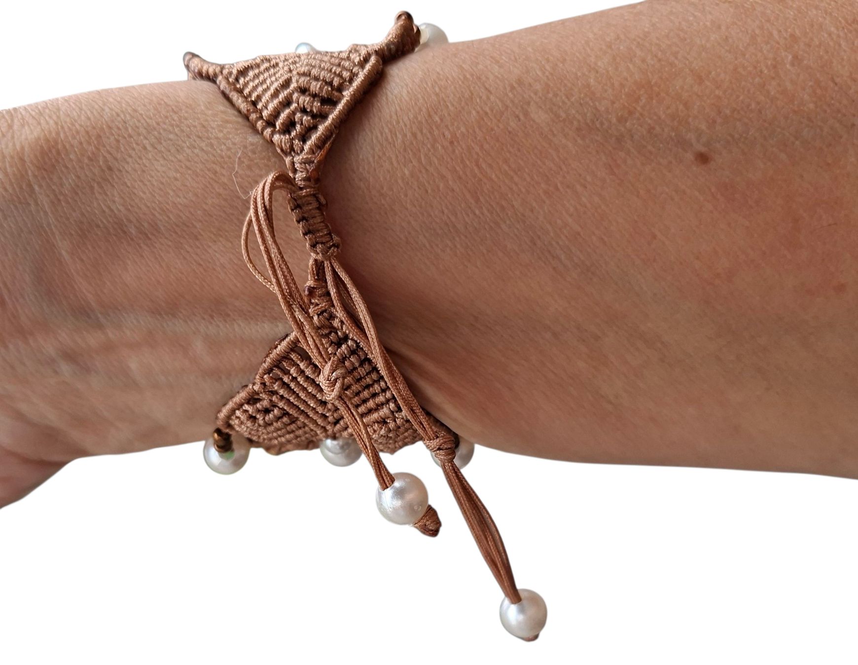 Bracciali & Braccialetti: Breites-exklusives-handgemachtes Makramee Armband mit Perlen – Nuovo (secondo la descrizione) da Luzern venduto da Bbig 4