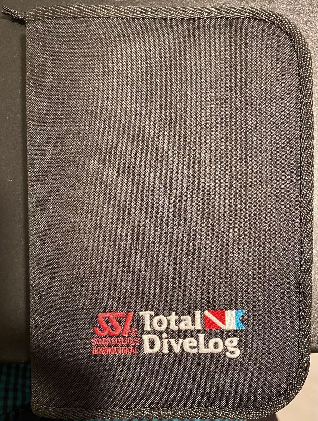 Raccoglitori: DiveLog Professional SSI – Nuovo e nell'imballaggio originale da Feuerthalen venduto da tortuga2000 1