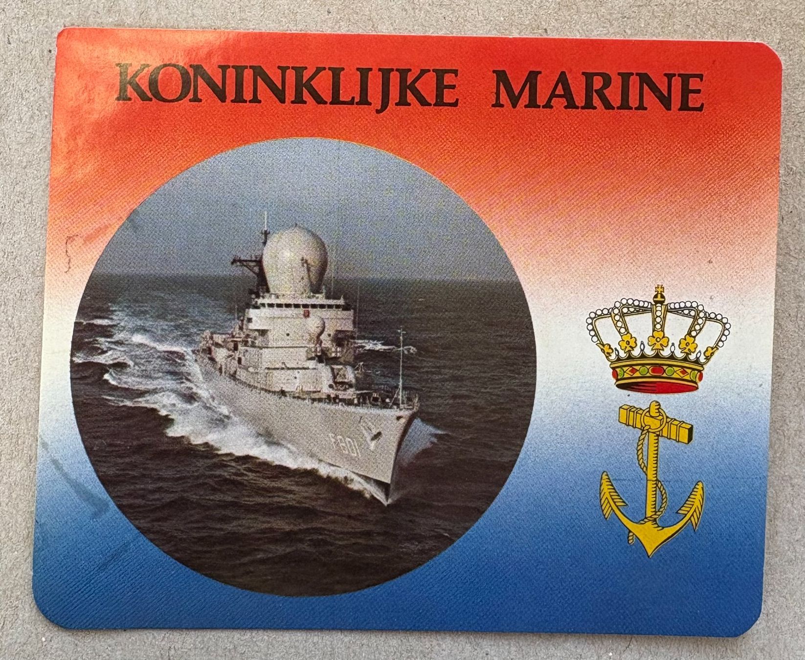 Sticker: KRIEGSSCHIFF DER MARINE KONIKLIJKE – Usato da Ostermundigen venduto da Wyatt-Earp