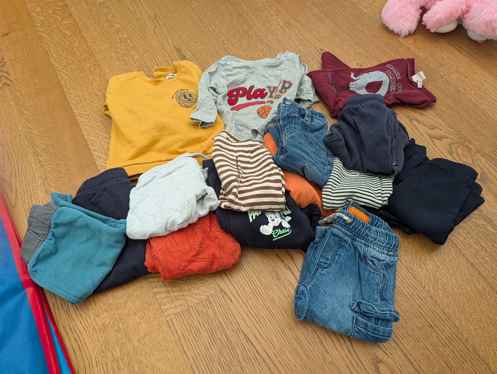 Lotti & Set di vestiti: Baby Kleider packet 9-12m – Usato da Pfäffikon ZH venduto da mea_hqs2
