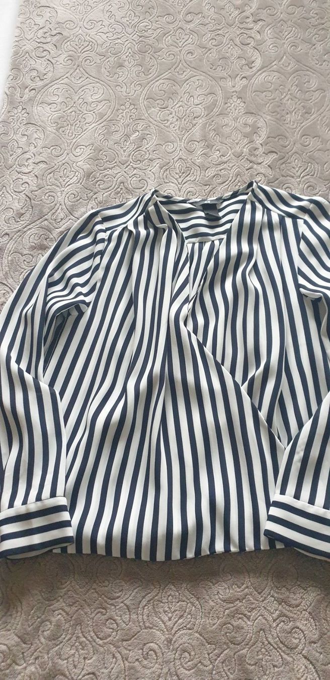 Blusen: Blouse – Gebraucht aus Granges-Paccot von jokko 2