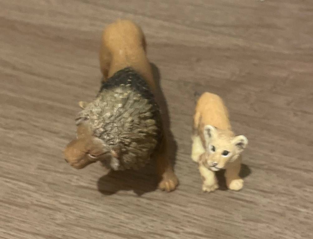 Jouets: Schleich- Raubkatzen – D'occasion à Lenk im Simmental par antoniawanda 1