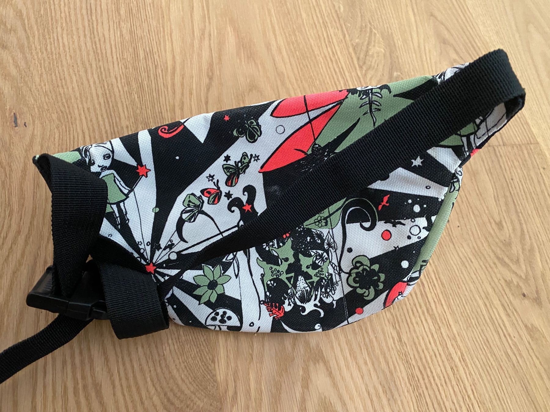 Taschen: Yes or No Bauchtasche – Gebraucht aus Einsiedeln von PaedeK84 2