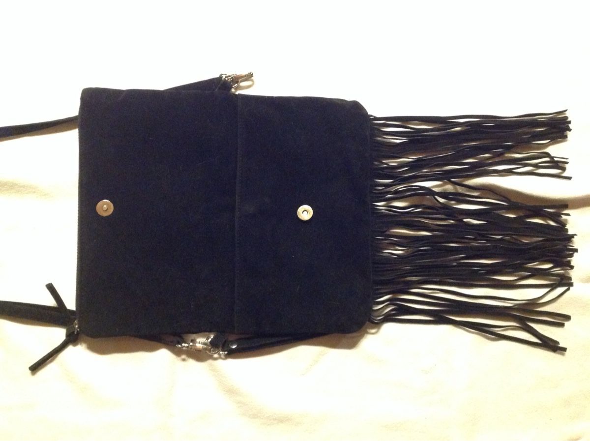 Taschen für Damen: Sac à main noir avec franges – Gebraucht aus Genève von pilarina