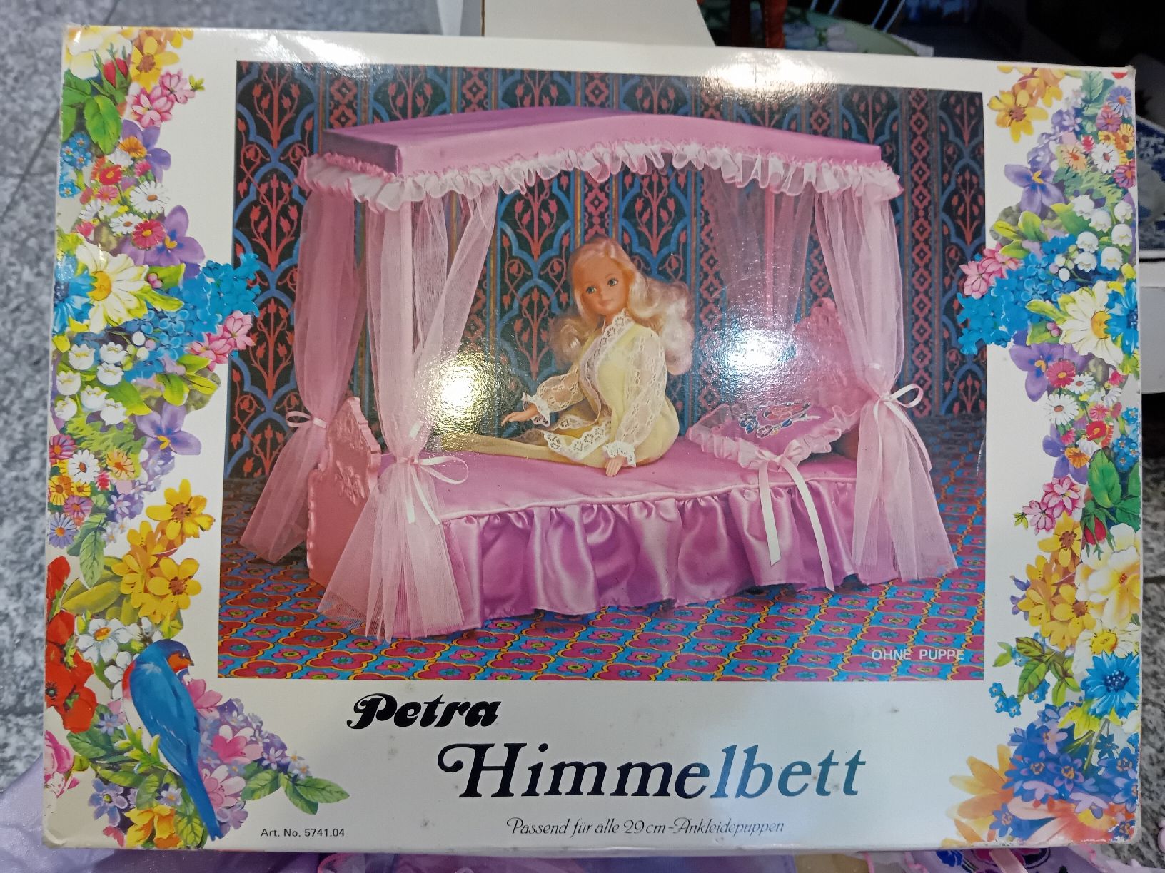 Casette per bambini: Petra Himmelbett per bambole Barbie – Usato da Biasca venduto da Old_6blh