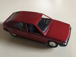 Citroen BX14RE rot 1/25 Modellauto Polistil S 203 unbesp.