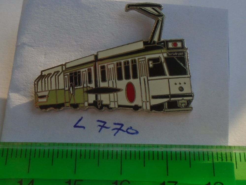Placchette & Badge: 1 Tram Pin (L770) – Usato da Winterthur venduto da Beli2000