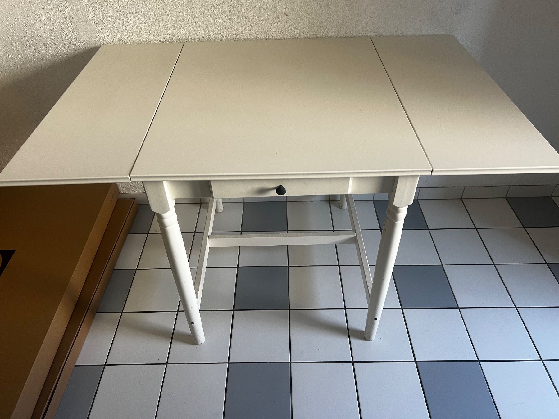 Ikea Tables: Klapptisch – D'occasion à Zürich par rey_5jj2 2