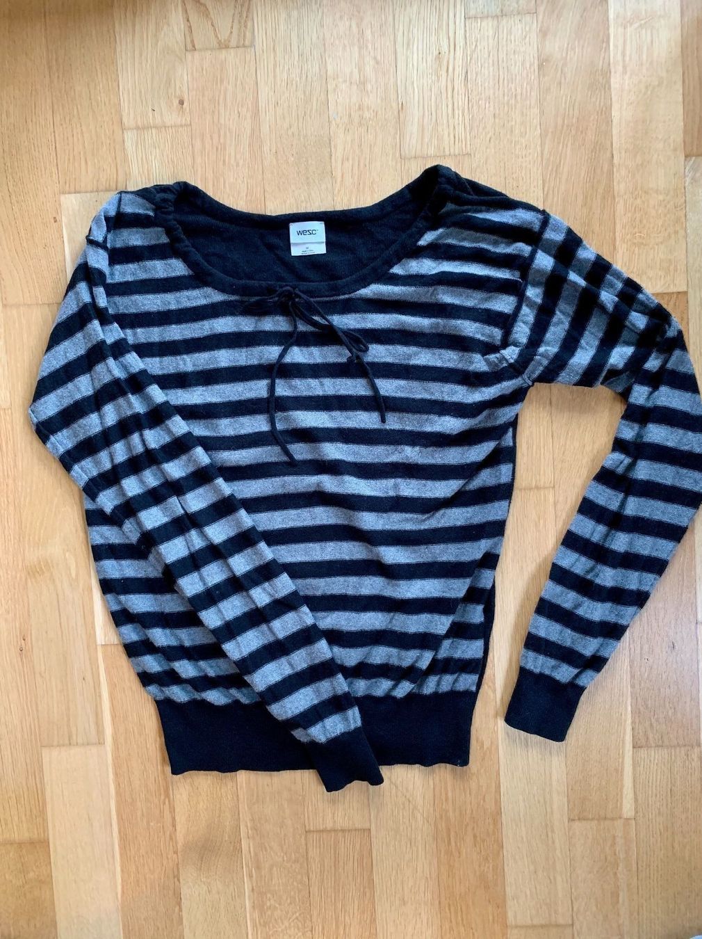 Pullover & Sweatshirts: Strickpullover von WESC – Gebraucht aus Zürich von bergi777
