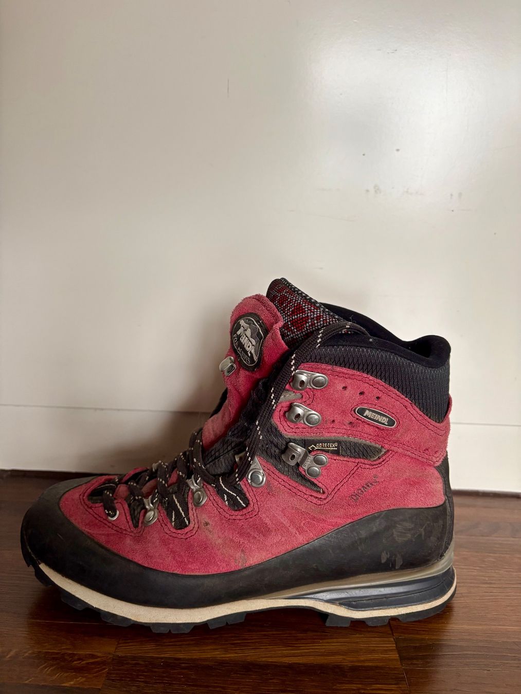 Meindl Herrenschuhe: MEINDL Wanderschuhe – Gebraucht aus Winterthur von lad_dqz8 2