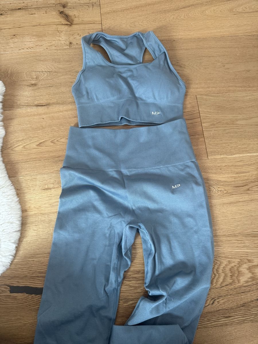 Leggings: MP Sport BH und Leggings Set  – Usato da Hüttwilen venduto da sar_8gj7
