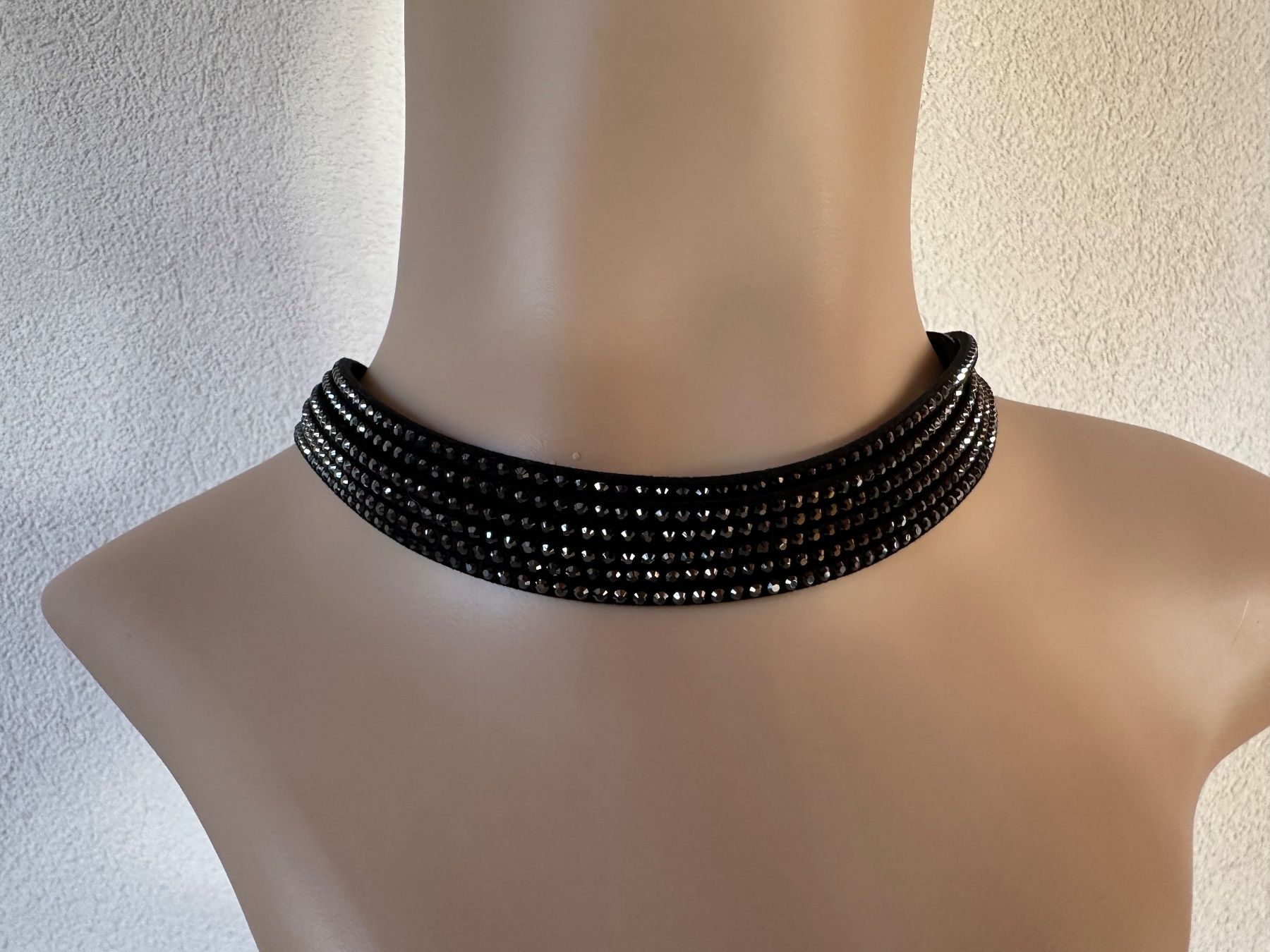 Swarovski Catenine: Glitzercollier Schwarz mit 2 Stufen Verschluss – Nuovo (secondo la descrizione) da Wallbach venduto da logologo01 2