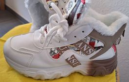 Damenschuhe, 1 Paar Flauschis...