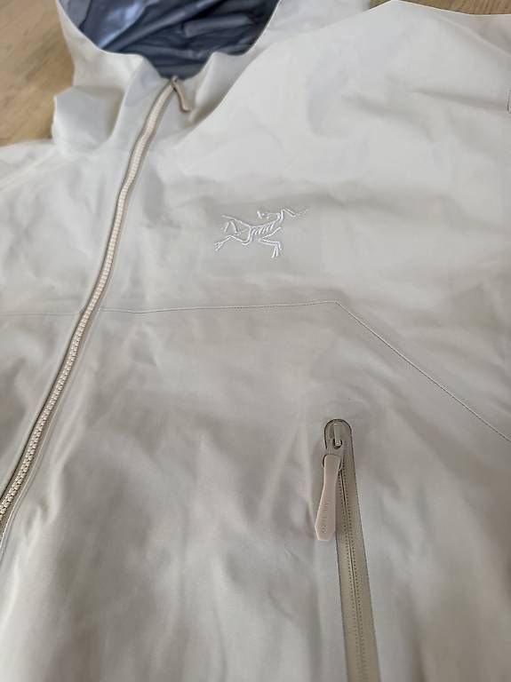 Giacche: Arc'teryx Beta Jacket – Nuovo e nell'imballaggio originale da Aarau venduto da Marylou90 1