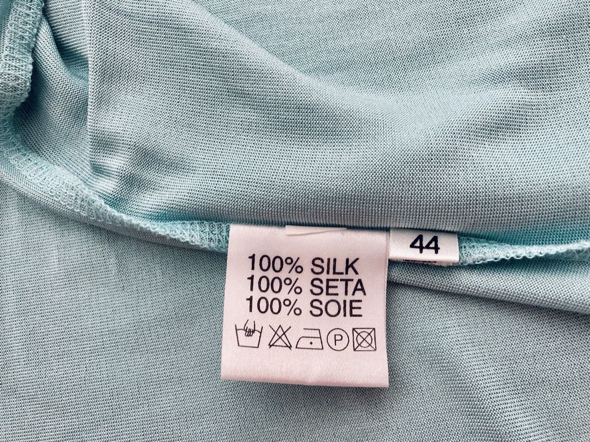 Giacche: Codice 100% Seide Top & Cardigan Set, Gr. 38, Made Italy – Usato da Stetten AG venduto da Hanya 4