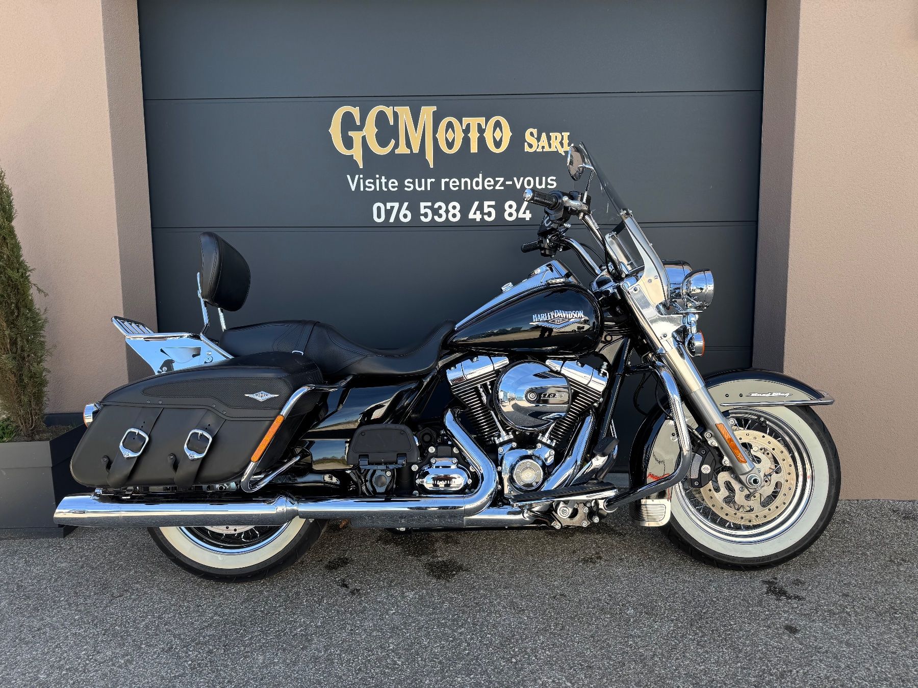 Harley-Davidson Chopper: Harley Davidson Road King 103 Touring LEASING POSSIBLE – Usato da Echallens venduto da HD90