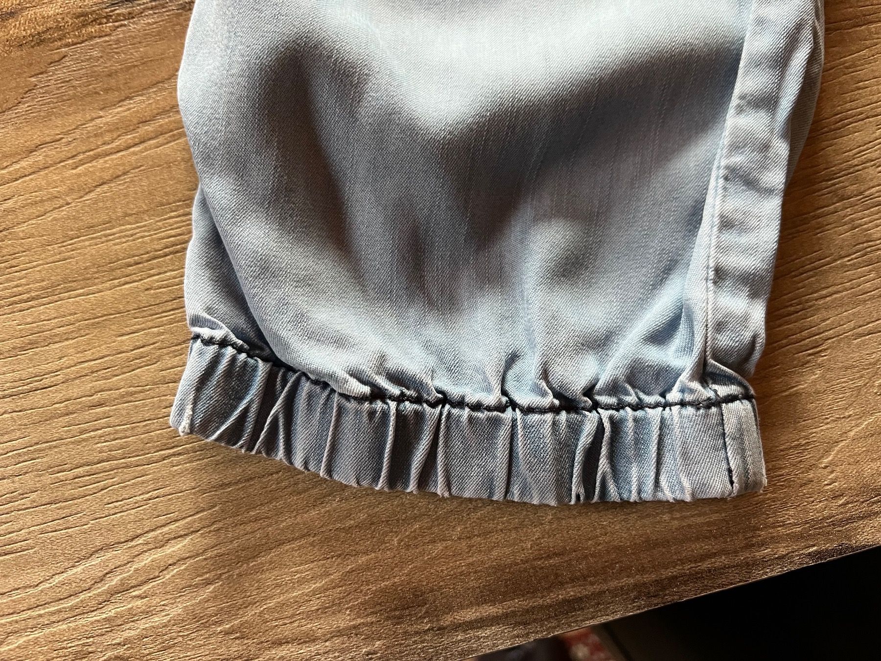 Gucci Pantaloni: GUCCI kids Pants – Usato da Genève venduto da Pingus2006 2